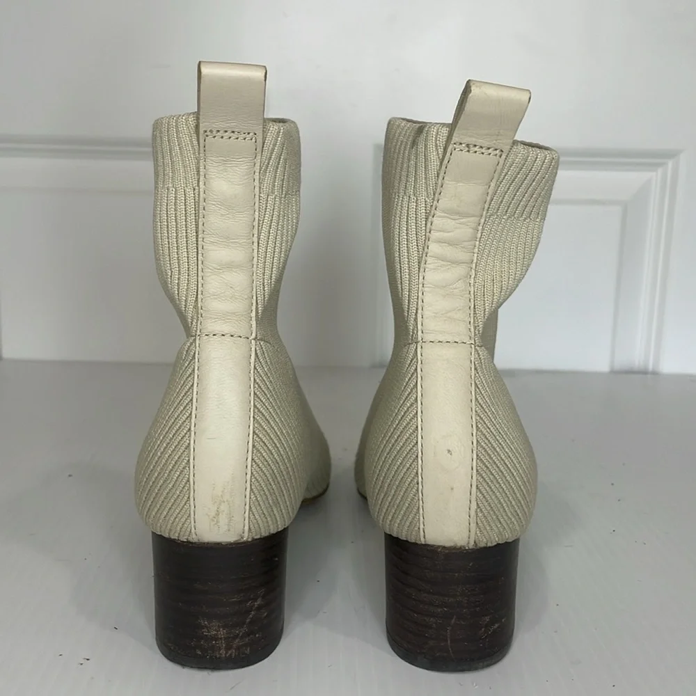 Everlane The Glove Boots Size 7.5 Bone Cream Stacked Heel